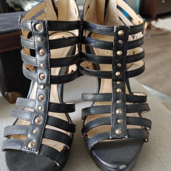 3 For $30/ALDO Shoes - Picture 2 of 5